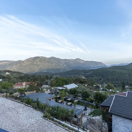 La Veranda Hotel 3*