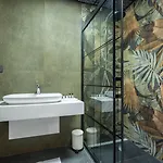 La Veranda Hotel